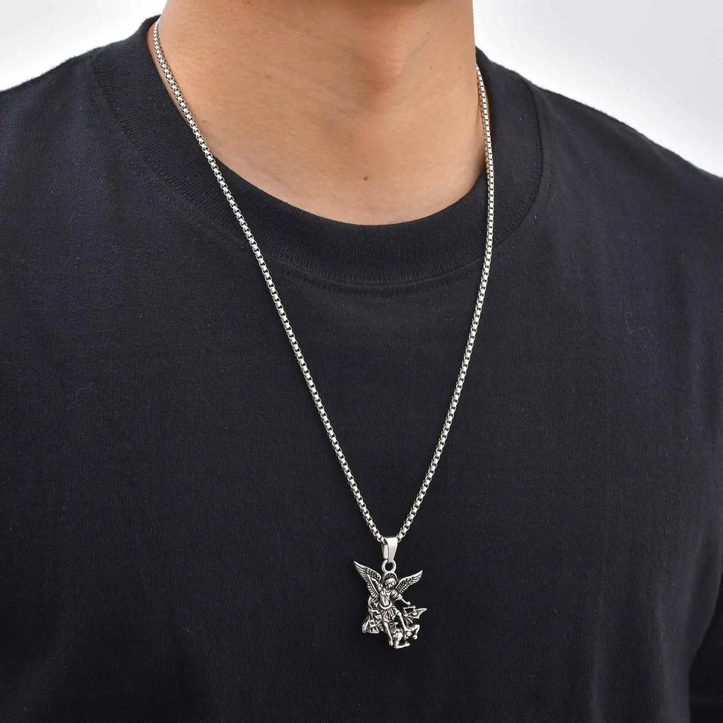 Vnox Stainless Steel St Michael Archangel Pendant Necklace for Men, Catholic Protection Amulet Box Chain Religious Jewelry Gift