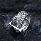 Ace of Spades Poker Ring — Vintage Gothic Playing Card Band