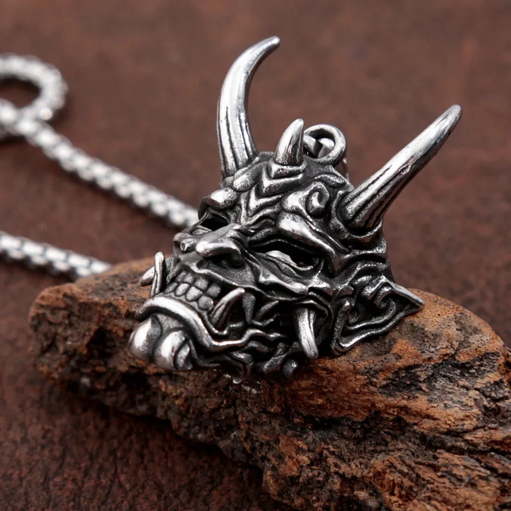 Gothic Stainless Steel Fang Demon Mask Pendant Necklace Retro Punk Style Biker Monster Skull Necklace Men Chain Jewelry Gift