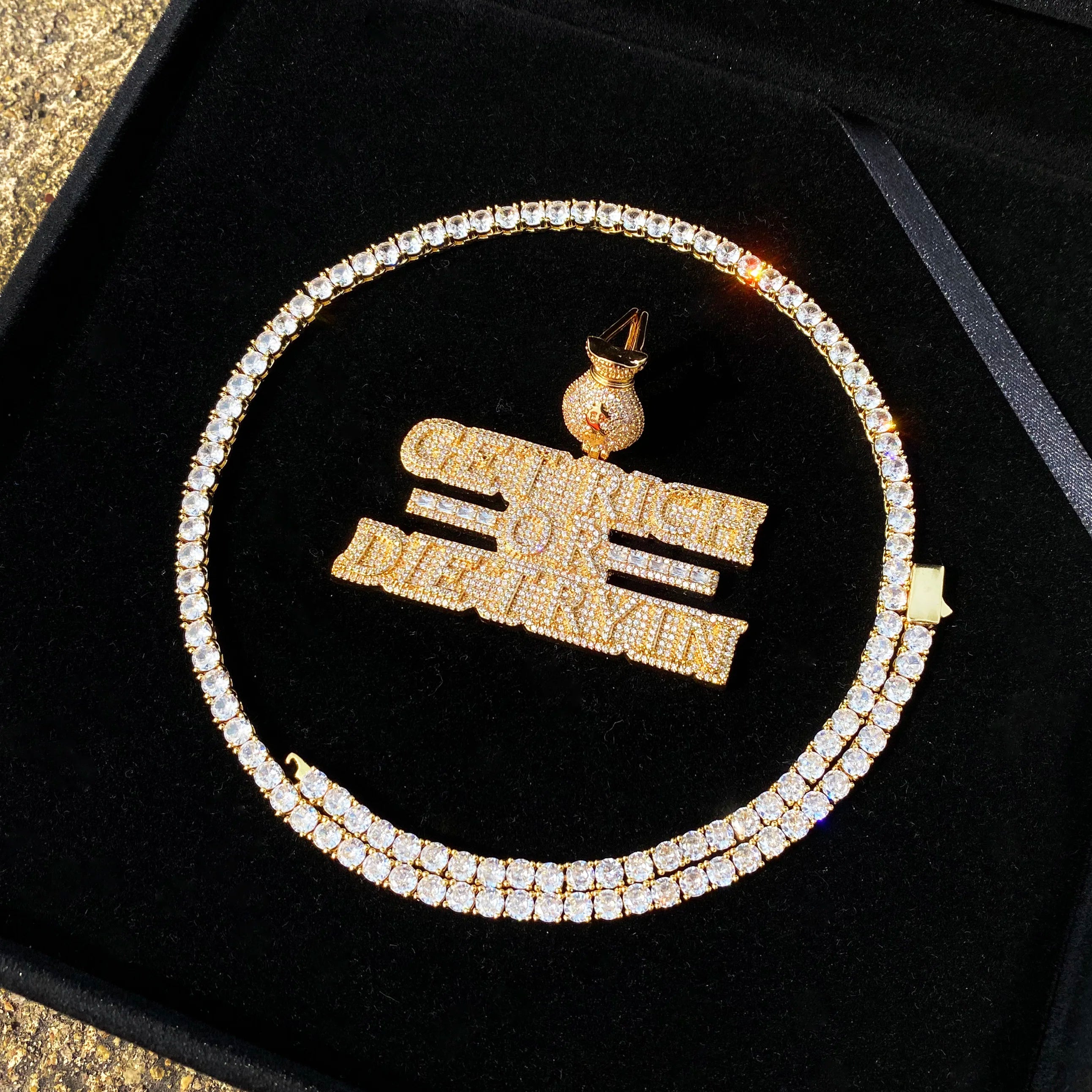 Aokaishen Iced Out Necklace Pendant for Men Real Copper Get Rich Hip Hop Jewelry