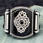 Black & White Totem Pattern Ring — Zinc Alloy