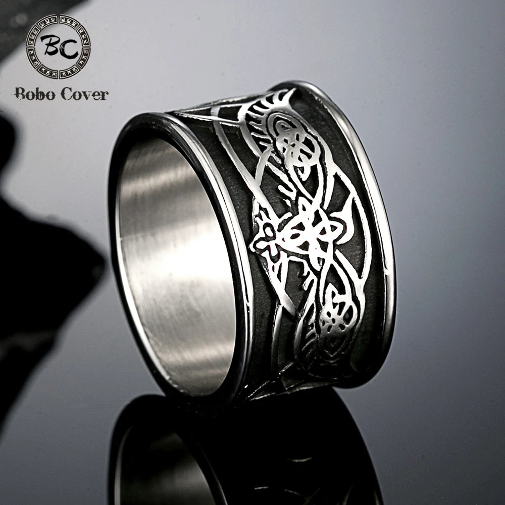 Norse Wolf Ring — Stainless Steel Knot Detail