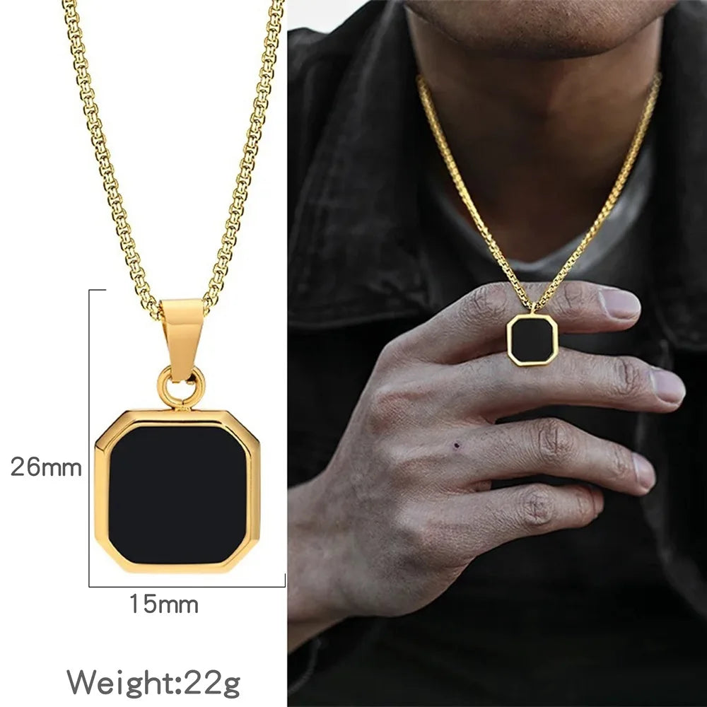 Simple Men Stainless Steel Pendant Necklace Retro Square Black Shell Figaro Chain Necklace Fashion Jewelry Trend Accessories
