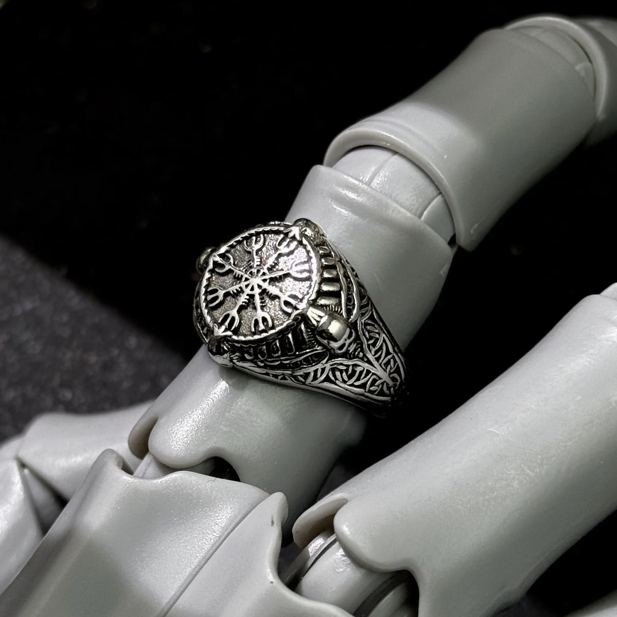 Vegvisir Viking Compass Ring, Silver-Tone — Copper Alloy