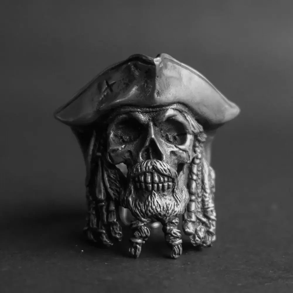 Retro Punk Gothic Pirate Captain Demon Skull Rings for Men Personality Scary and Funny Finger Jewelry Halloween Gifts