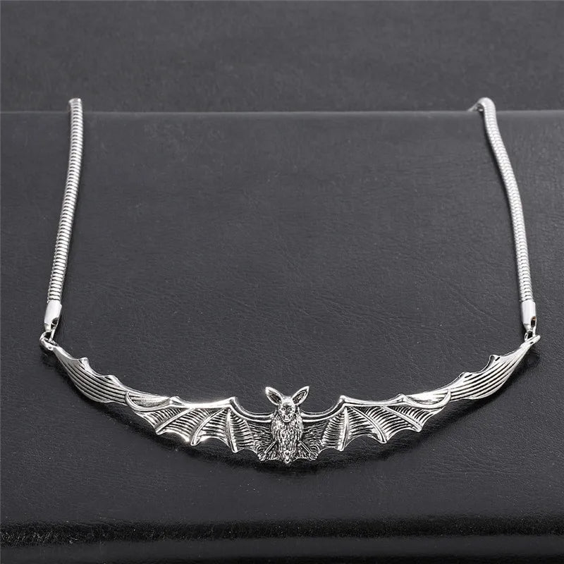 Gothic Silver Plated Bat Chocker Necklace Vampire Bat Pendant Necklace Dark Style Choker Bat Jewelry Gift Women Girls