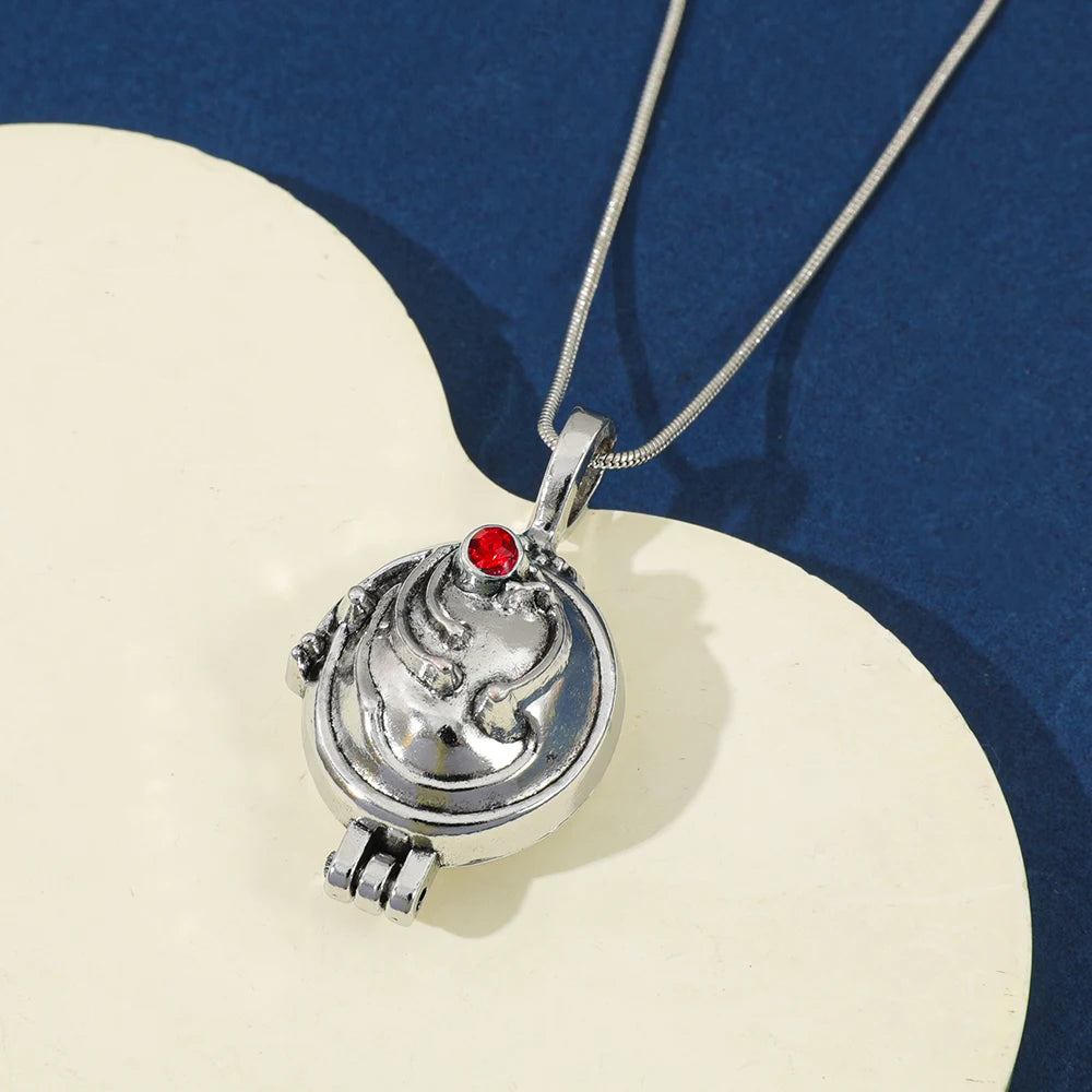 Vintage Personalized Pendant Ltem with Openable Pendant Chain Film Television Jewelry Gift Suitable for Collectibles
