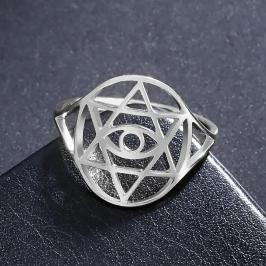 LIKGREAT Vintage Star of David Ring Evil Rings for Men Women Stainless Steel Punk Jewelry Jewish Star Protection Amulet