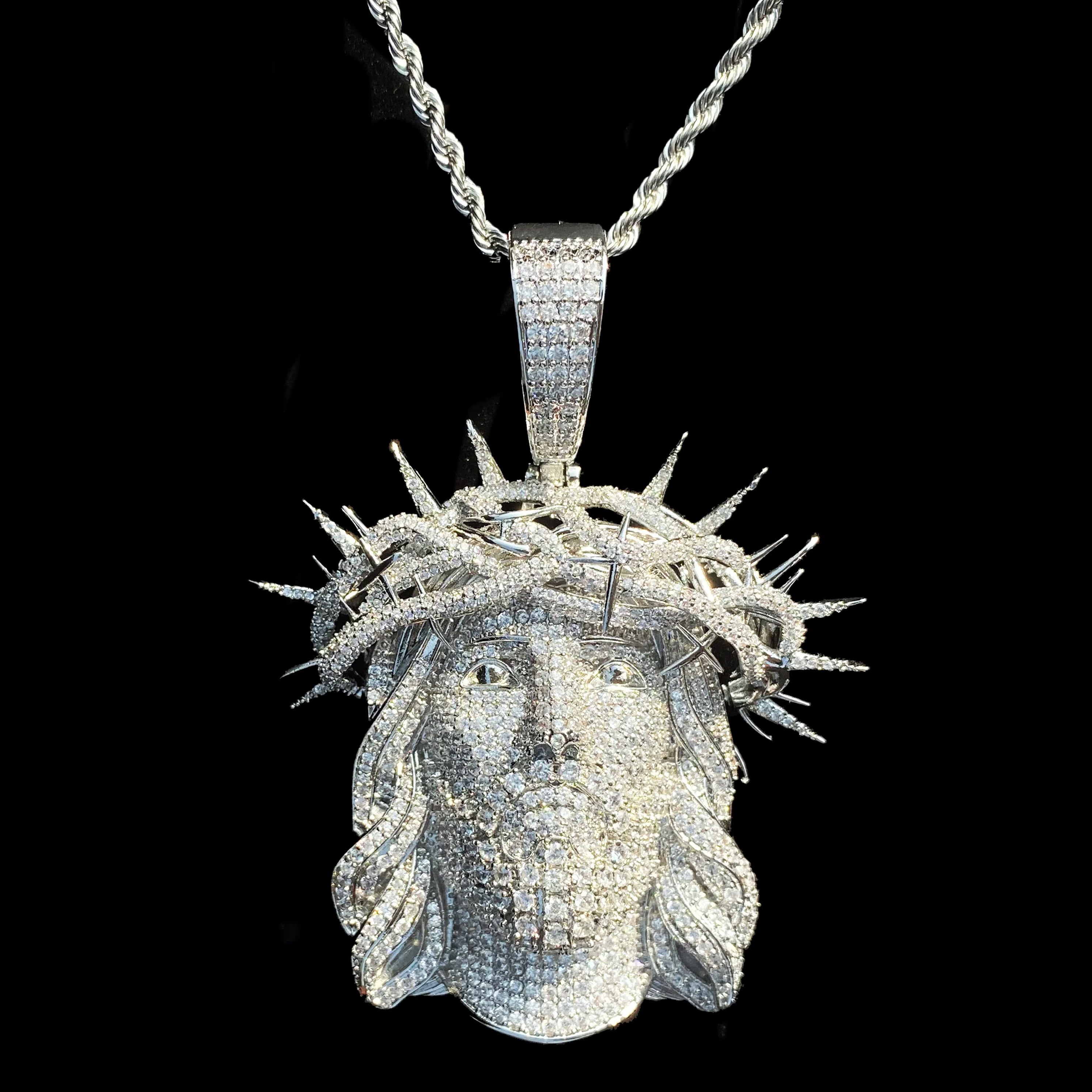 Aokaishen Iced Out Ratten Jesus Necklace Pendant for Men Prong Setting Cubic Zirocnia Hip Hop Jewelry
