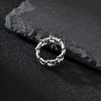 Irregular Thorns Star Ring — Stainless Steel