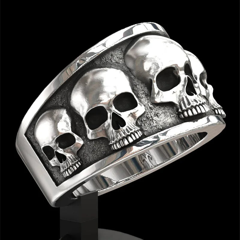 Skull Ring — Gothic Punk Alloy