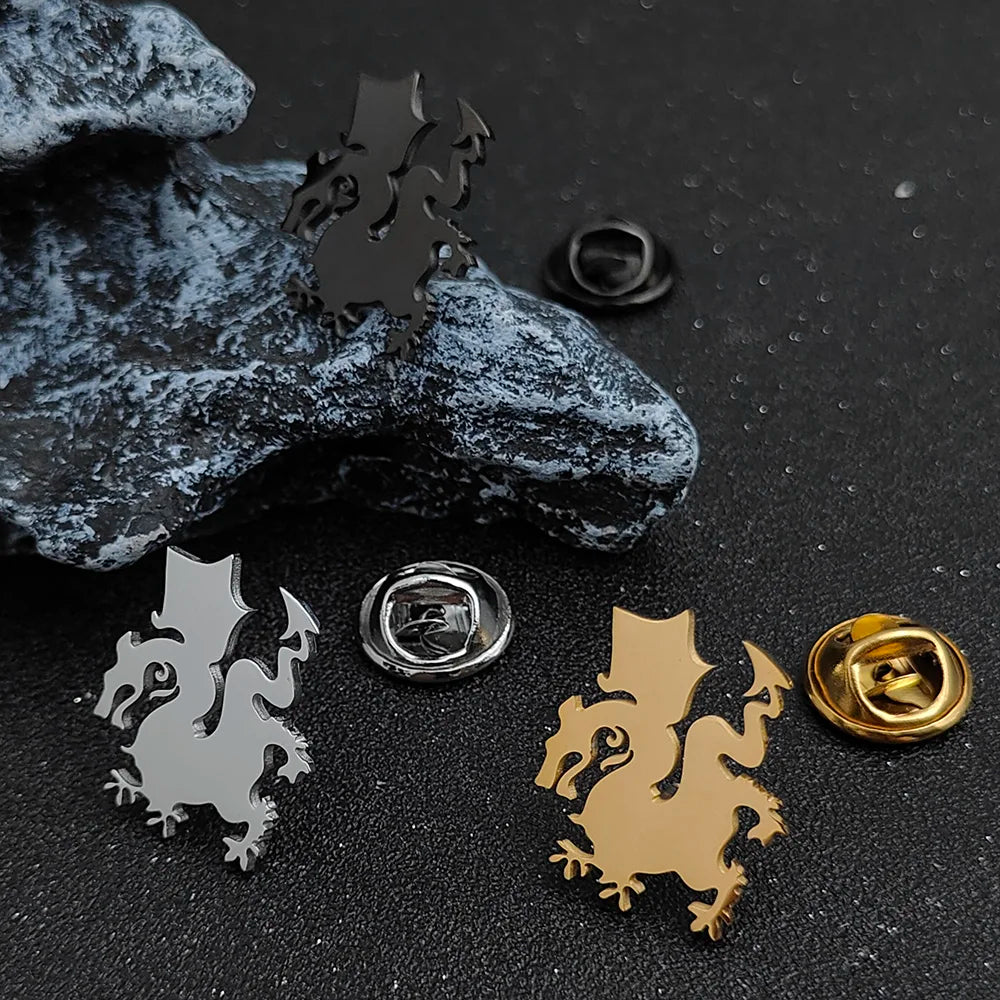 Stylish and simple animal badge, gold-plated stainless steel lion collar pin, phoenix men's collar pin, pterosaur brooch