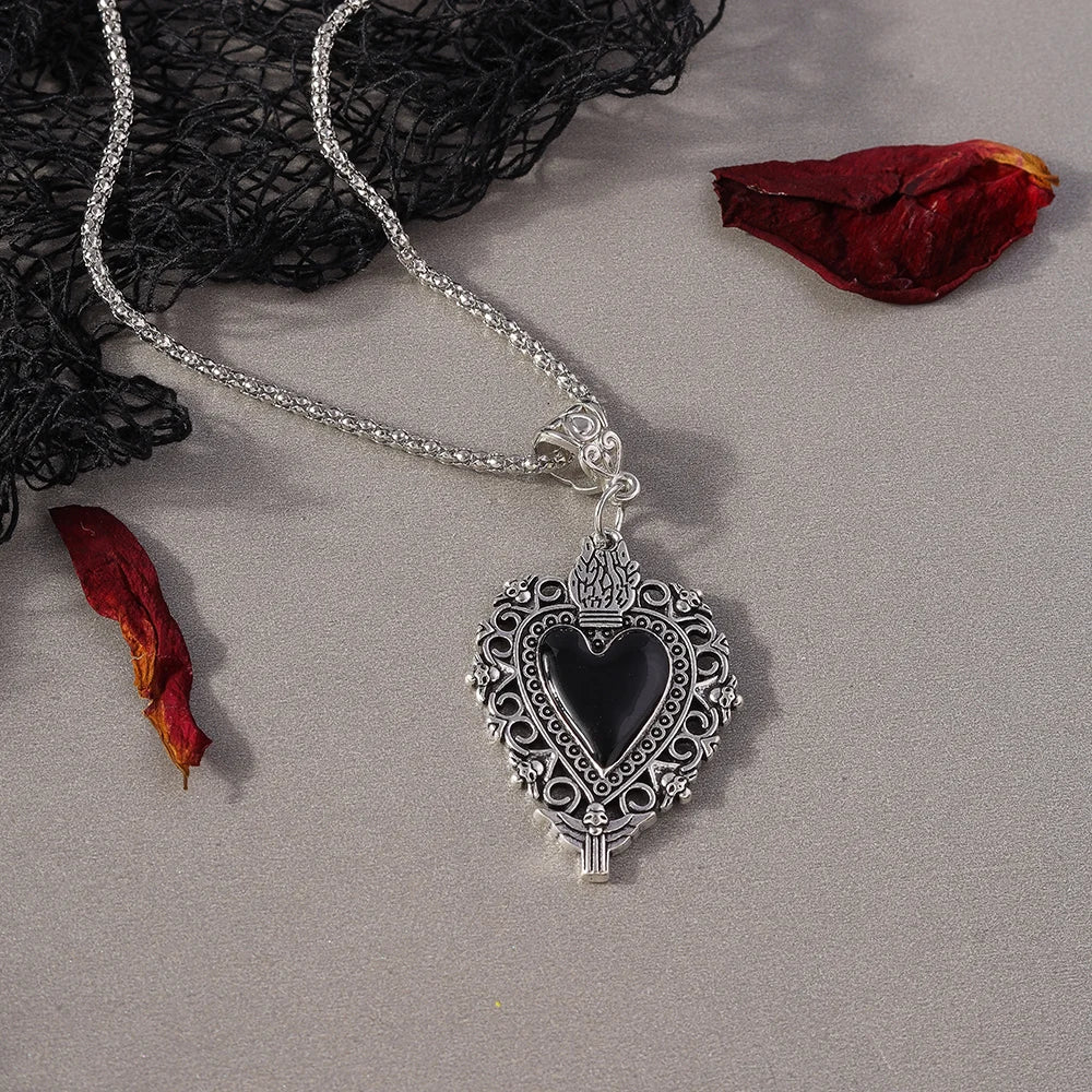 Gothic Skull Love Heart Necklace for Women Men Religious Crucifix Necklaces Punk Jewelry Gifts