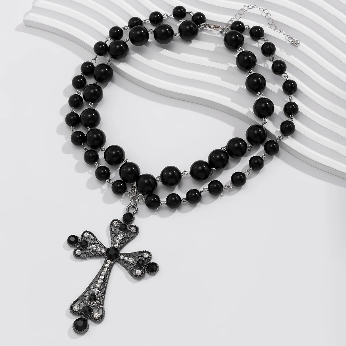 IngeSight.Z Trendy Goth Large Cross Pendant Necklace Elegant Charming Imitation Pearl Woman Choker Y2K Neck Jewelry