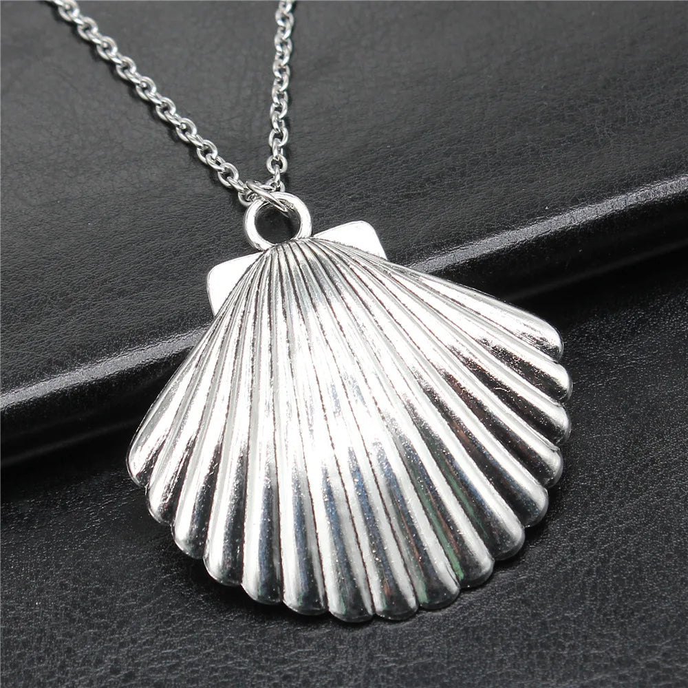 Silver Pendant Necklace
