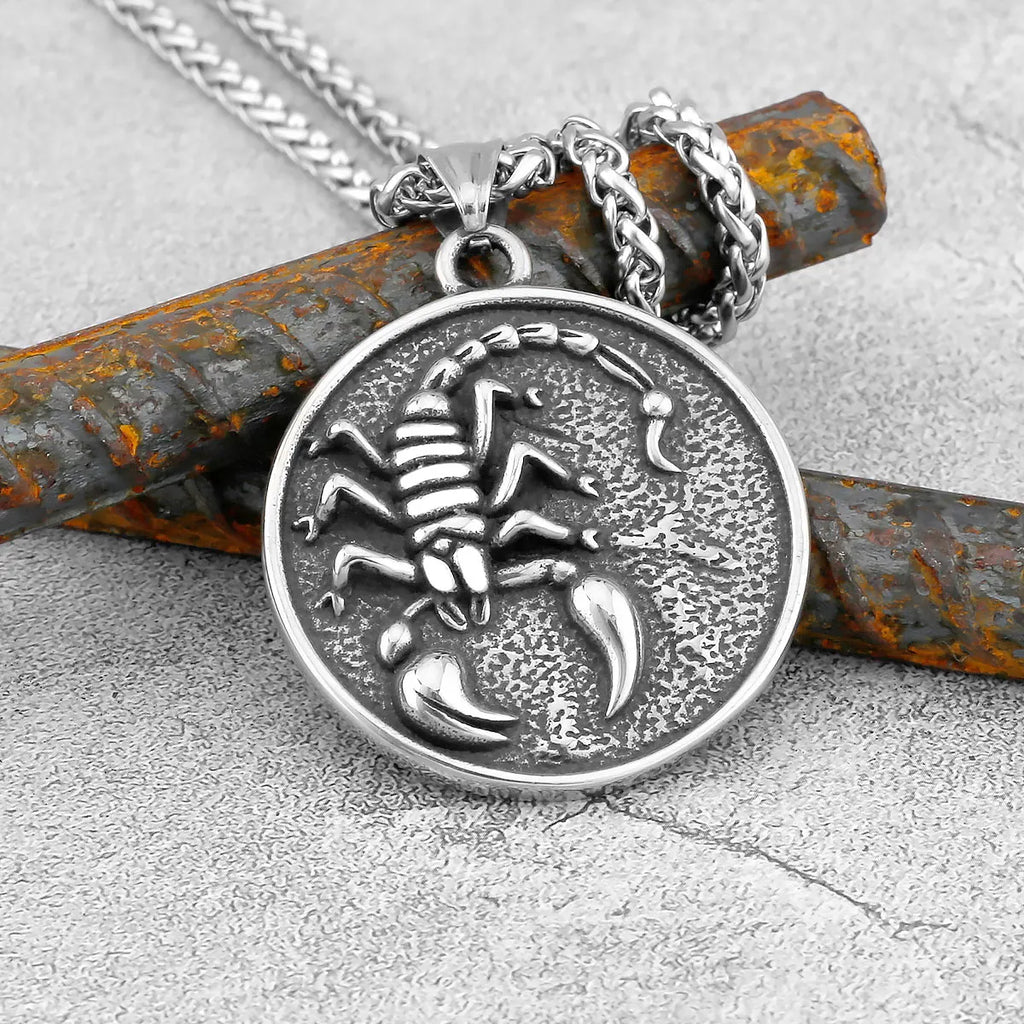 New Design Animal Scorpion Stainless Steel Viking Necklace Nordic Men's Retro Fashion Odin Amulet Jewelry Pendant Gift Unisex