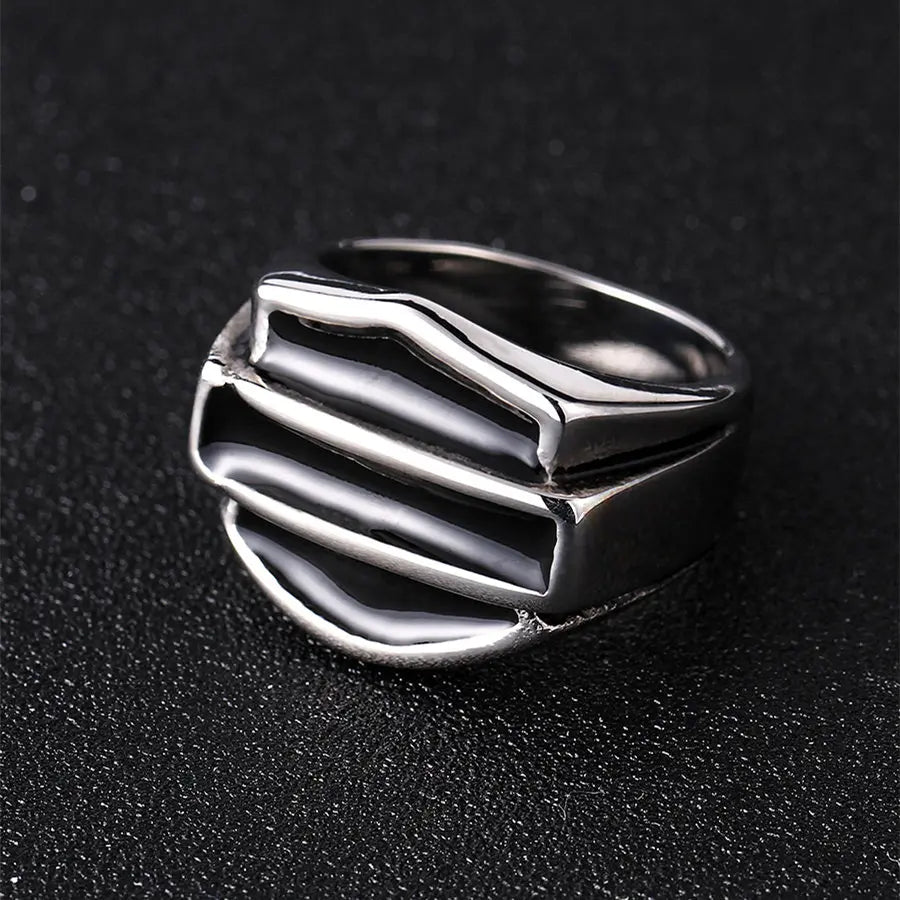 Vintage Viking Shield Ring — Stainless Steel