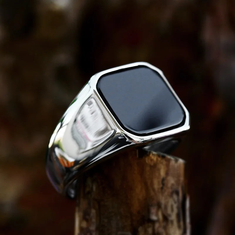 Retro Flat Square Black Glass Onyx Ring For Men Classic Metal Designer Ring Jewelry Rock Hiphop Accessories Unisex Gift