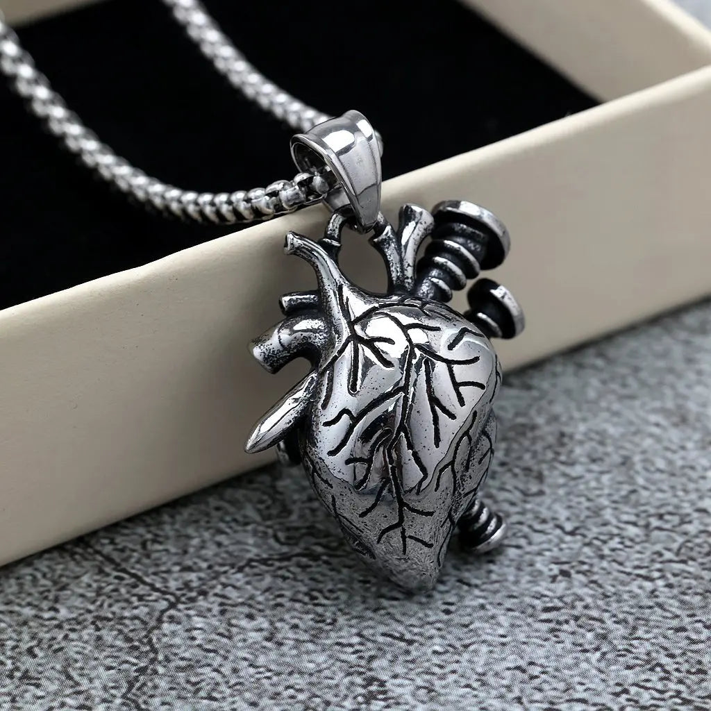 Men's Vintage Stainless Steel Heart Pendant Necklace Dark Punk Hip-Hop Style Nail Heart Detail Decorative Accessory