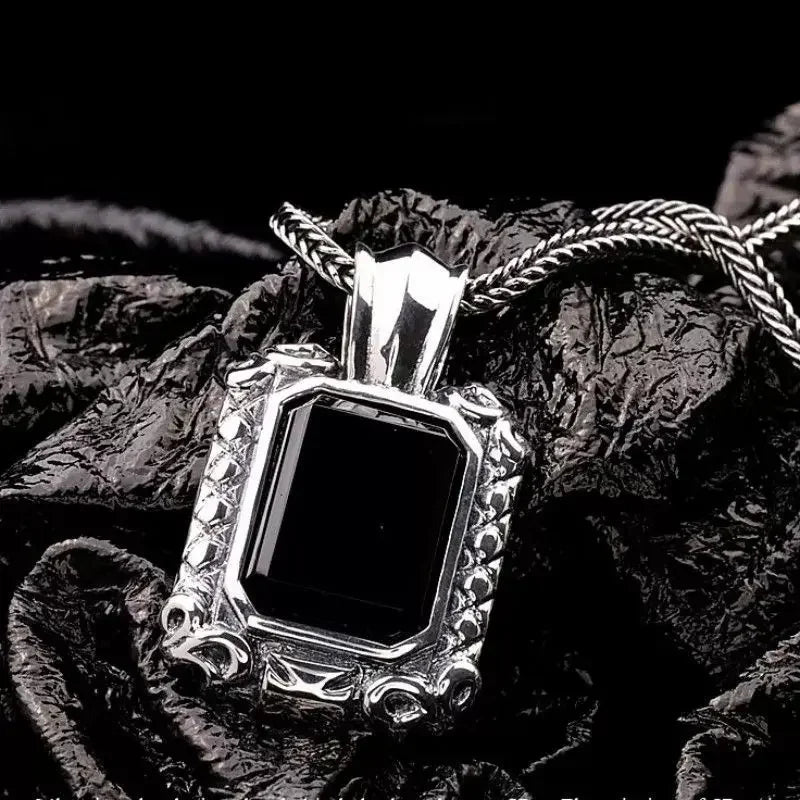 Classic Design Silver Inlaid Black Agate Pendant for Men Necklace Handsome and Domineering Keel Chain Charms Fashion Jewelry