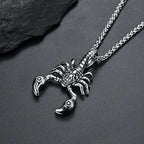 Gothic Retro Scorpion Pendant Necklace Punk Hip Hop Animal Insect Scorpion Stainless Steel Biker Necklace Men Jewelry