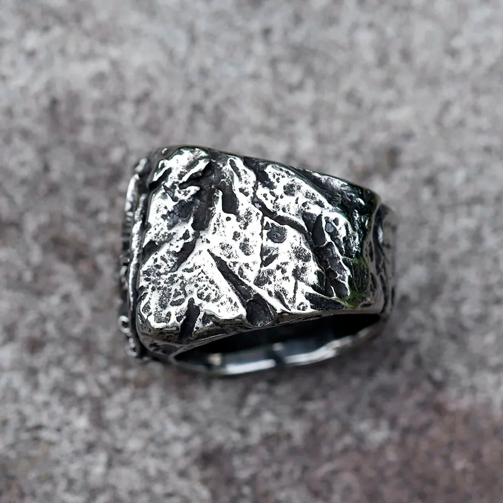 2022 NEW Men's 316L stainless-steel rings Vintage Steam punk SKULL with sheep Fashion Gothic Motorcycle Jewelry free
