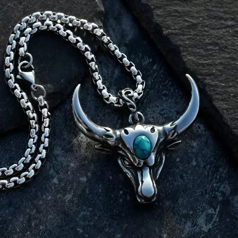 Gothic Green Stone Bull Skull Necklace Pendant Punk Animal Necklace Mens Taurus Zodiac Amulet Jewelry Anniversary Gift