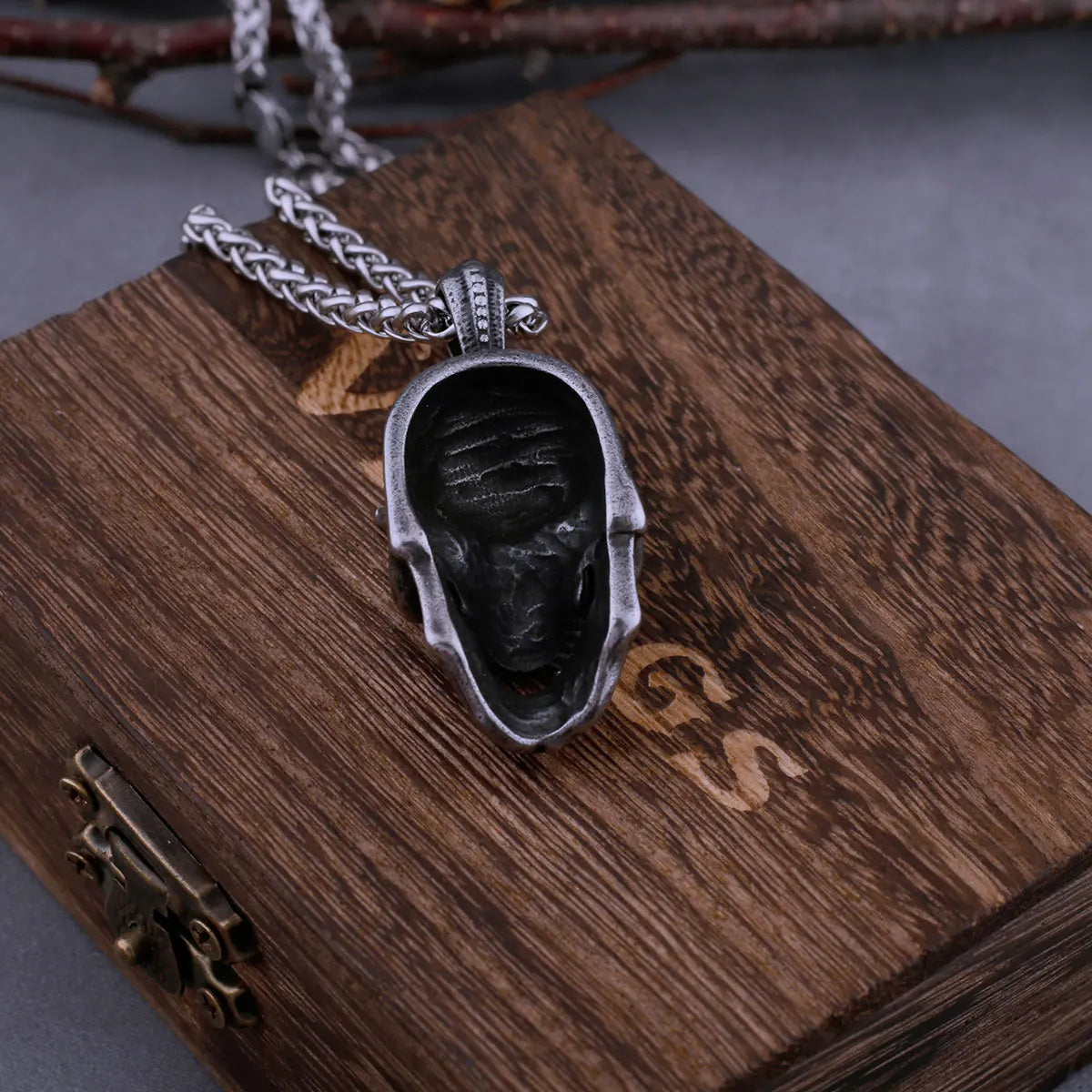 Devil Skull Box Chain Pendant Necklace — Stainless