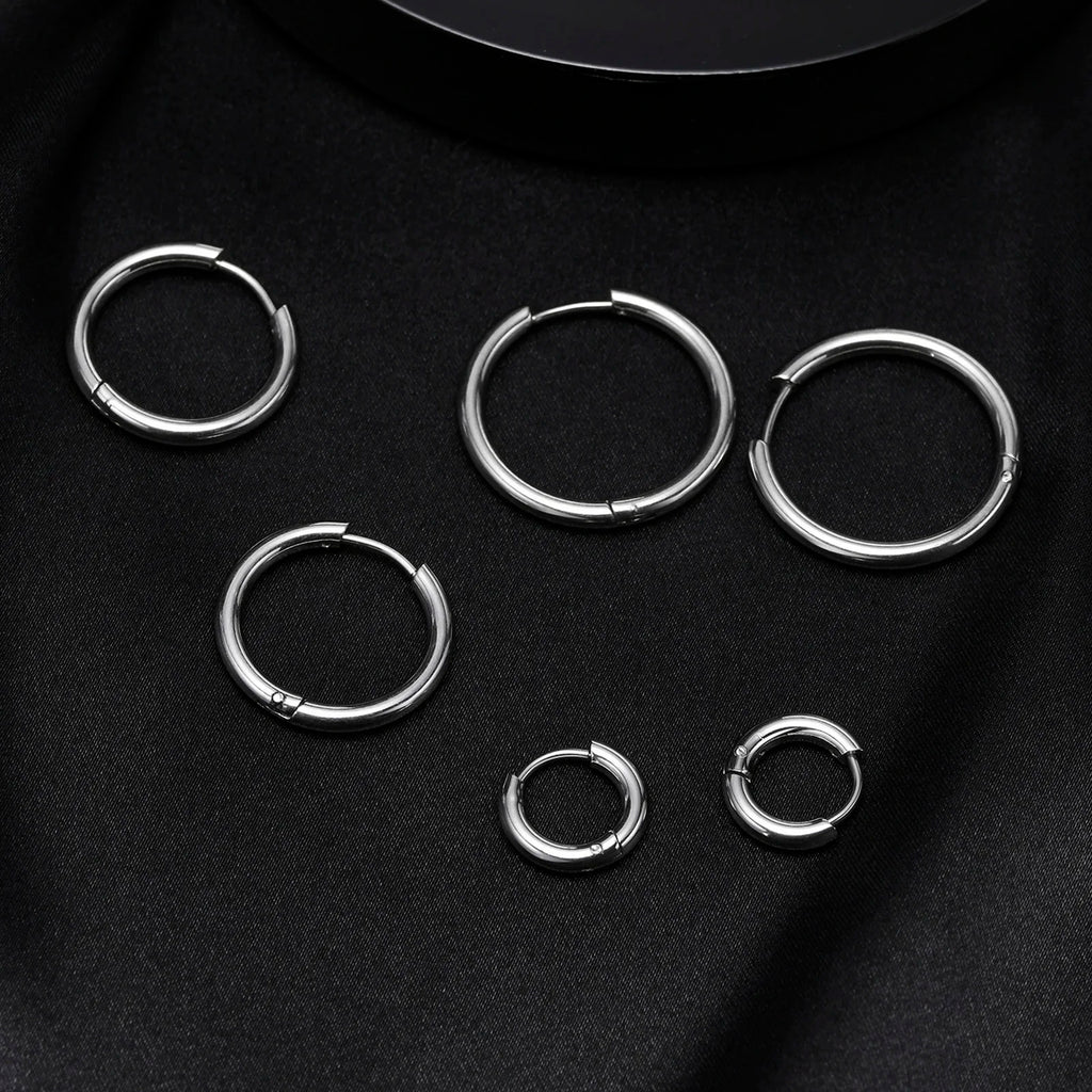 Minimal Hoop Earring — Stainless Steel