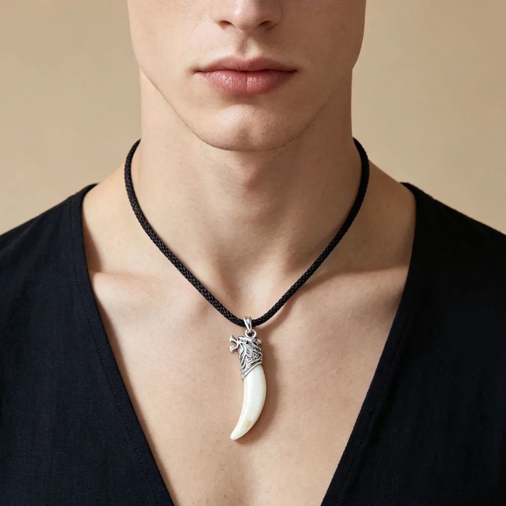 Wolf Tooth Necklace Man Brave Real Tooth Pendant Punk Rock Wild Accessories Classic Jewelry