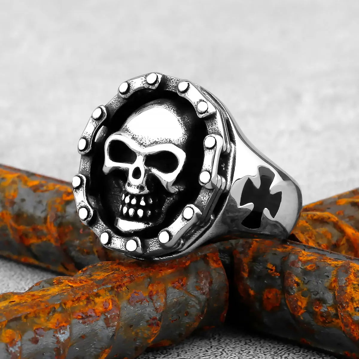 High Polish Heavy Skull Ring — Two-Tone