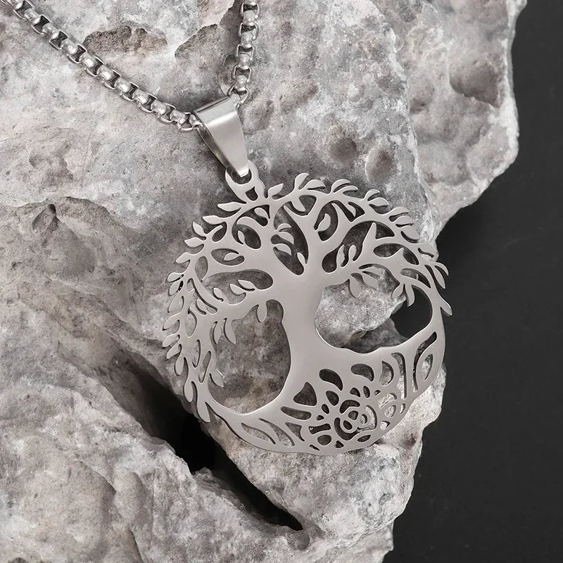 Exquisite and Creative Hip Hop Pentagram Pendant Necklace for Men Simple Punk Texture Necklace Jewelry Sweater Chain