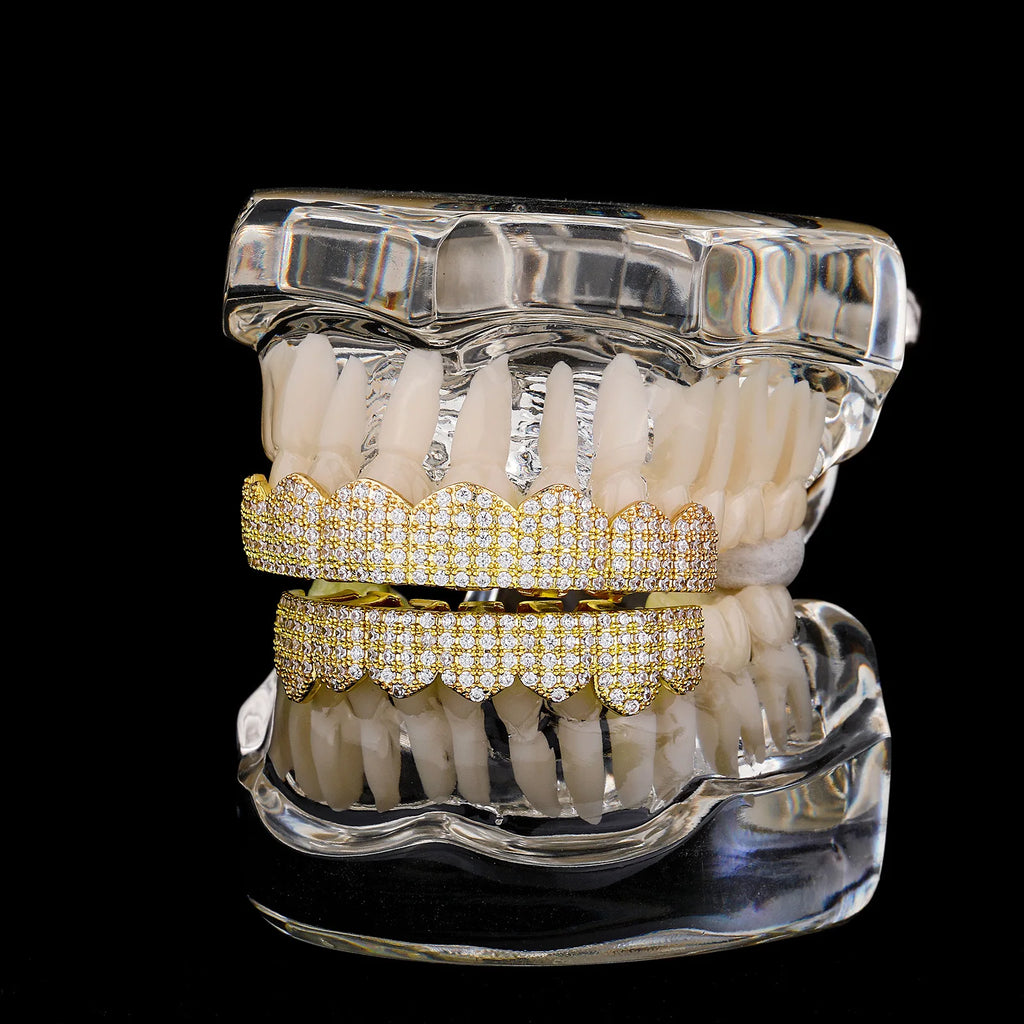 YOUNGX Fashion 8/8 Iced Out CZ Stone Fangs Teeth Grillz Hip Hop Cubic Zircon Tooth Caps For Women Men Jewelry Cosplay