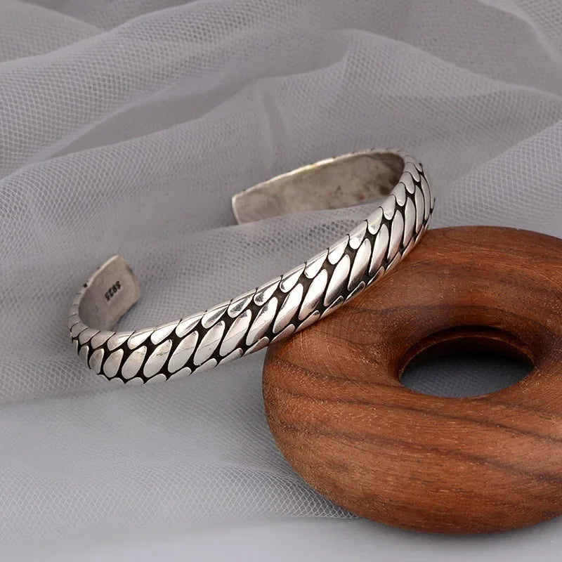 Skull Bracelet — Gothic Punk
