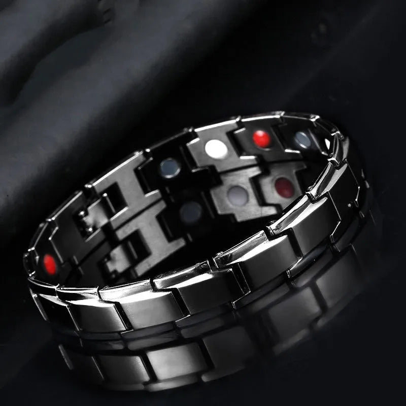 Men's Casual Magnetic Black Bracelet — Zinc Alloy