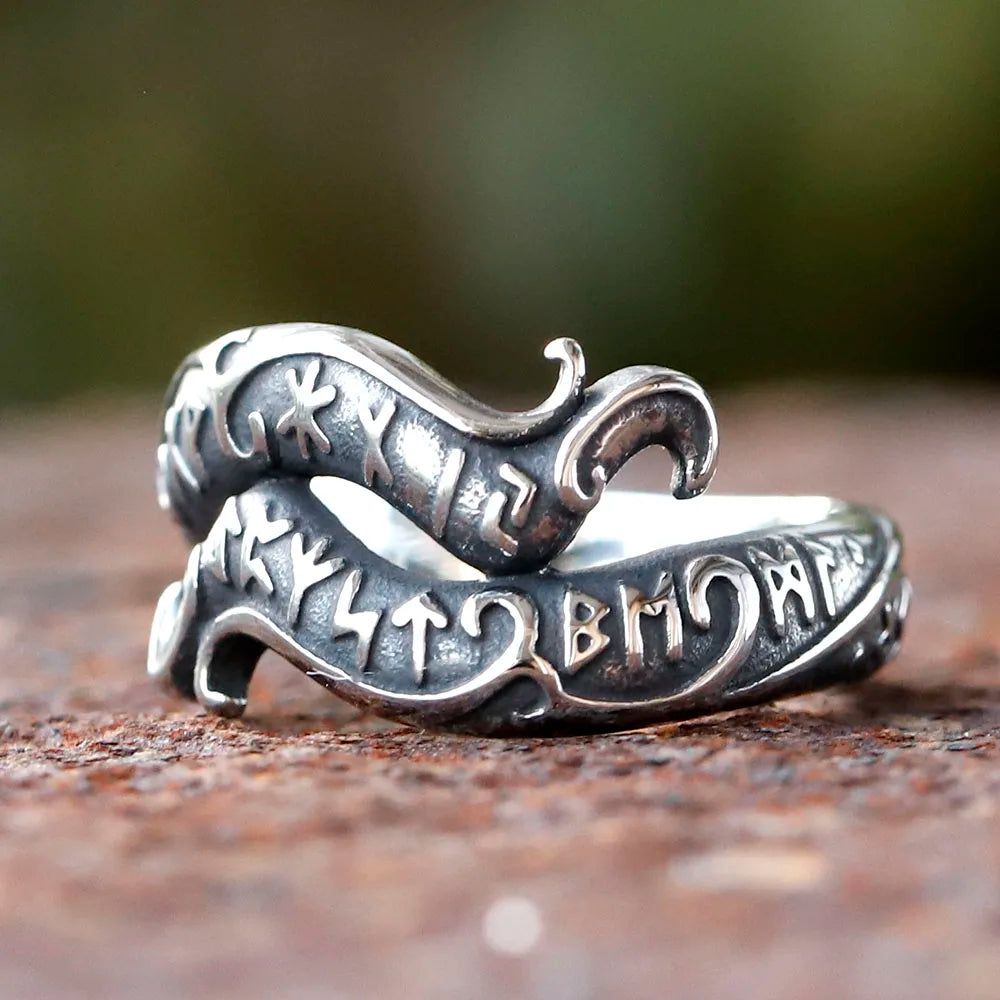 Viking Odin Dragon Rune Amulet Ring — Titanium
