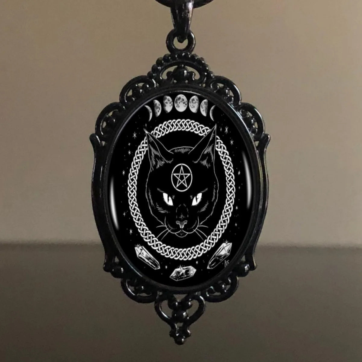 Gothic Crow Black Forest Charm Necklace Fashion Witch Jewelry Gift Pagan Cross Black Cat Skull Glass Pendant Necklace