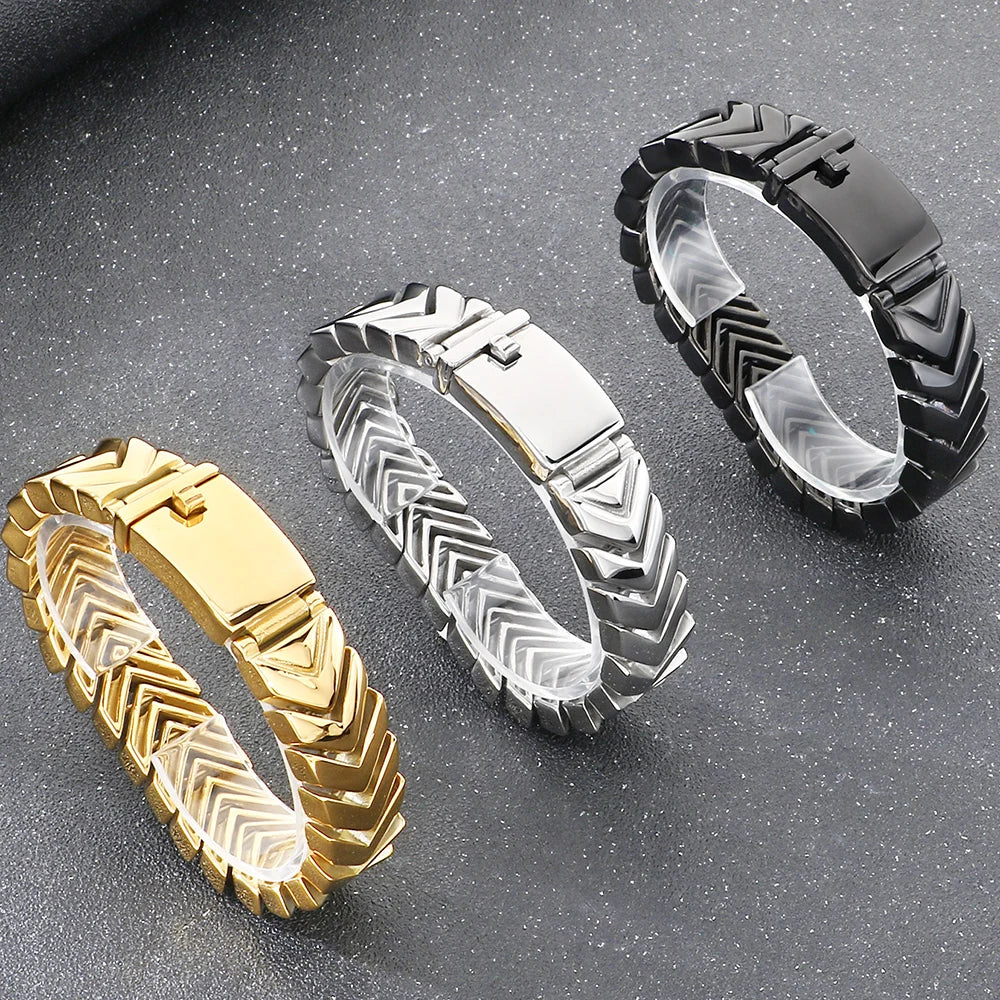 V-Shaped Snake Bone Chain Bracelet for Man High Polished 316l Stainless Steel Men's Bracelets Punk Rock Statement
