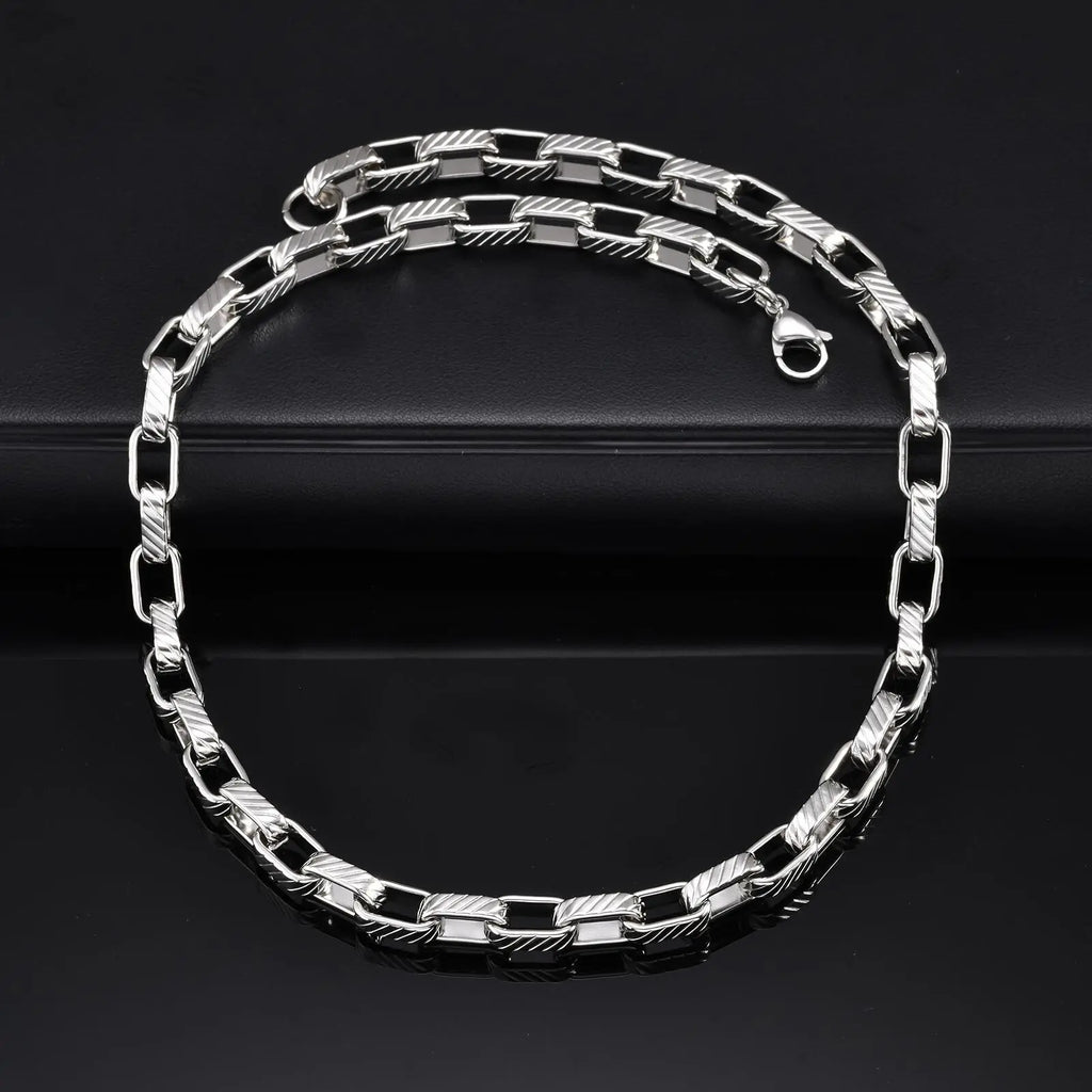 Chunky Embossed Chain Necklace — Stainless