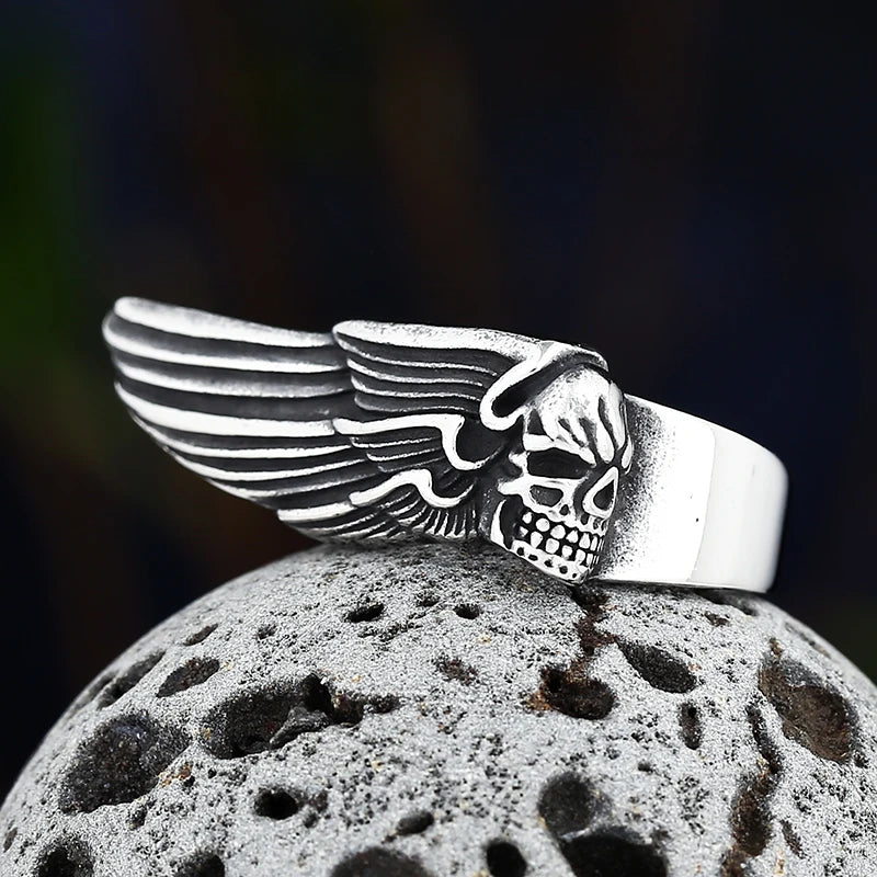 Movie 2022 News Personality Vintage Stainless Steel Feather Wings Ring With Skull Anels Male&Female Punk Boyfriend Gift