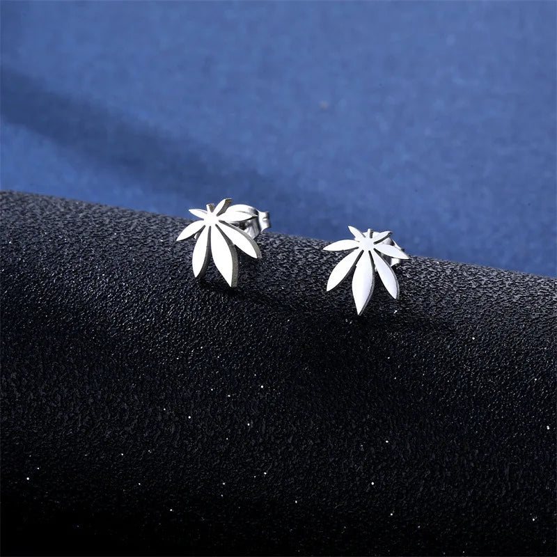Stainless Steel Necklace For Women Man Maple Leaf Choker Pendant Chain Necklaces Engagement Jewelry korean Fashion NEW