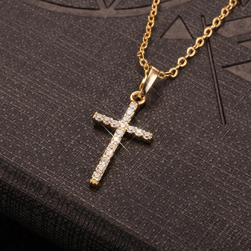Fashion Gold Silver Crystal Christian Jesus Cross Pendant Necklaces Women New Clavicle Chain Necklace Collar Jewelry Gift