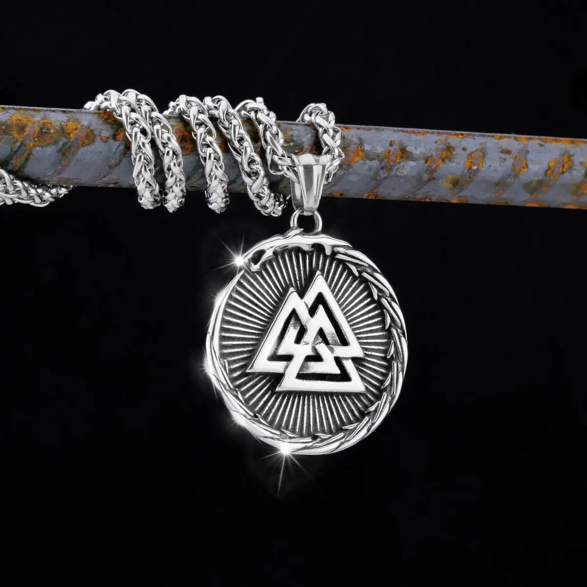 Nordic Totem Amulet Rune Necklace Retro Geometric Pattern Stainless Steel Jewelry Viking Punk Pendant Men's Fashion