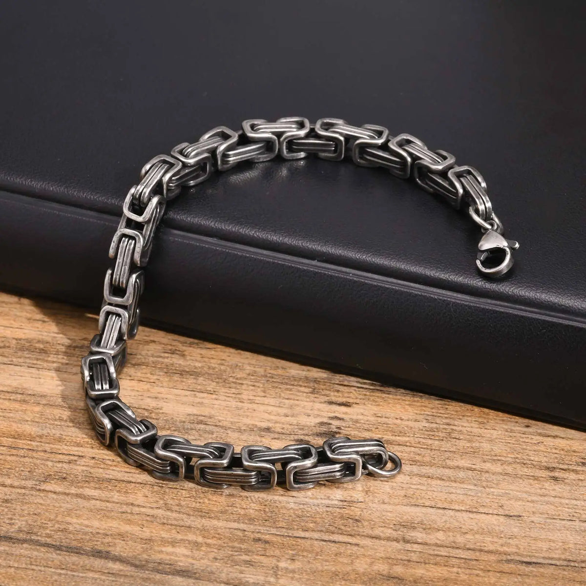 Chunky Byzantine Chain Bracelet 21cm — Vintage, Stainless Steel