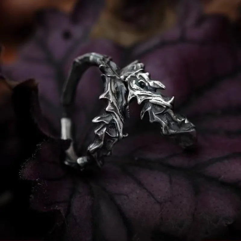 Dark Thorny Ring for Men and Women — Punk, Antique Silver