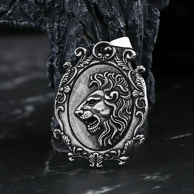 Lion Head Pattern Pendant Necklace — Stainless Steel