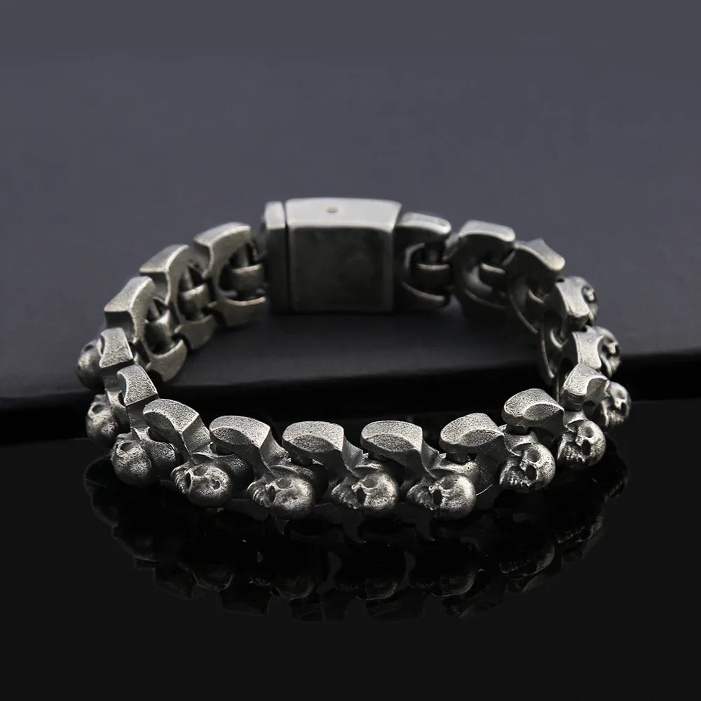 Fashion Charm 316L Stainless Steel Skull Bracelet for Men Popular Domineering Skull Bangles Punk Hip Hop Style Jewelry Wholesale
