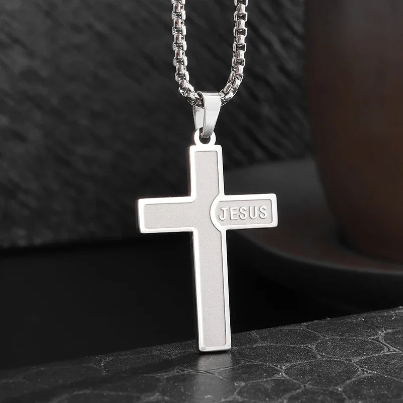 Vintage Christian Ice Crystal Jesus Head Pendant Necklace for Men and Women Cross Catholic Amulet Jewelry
