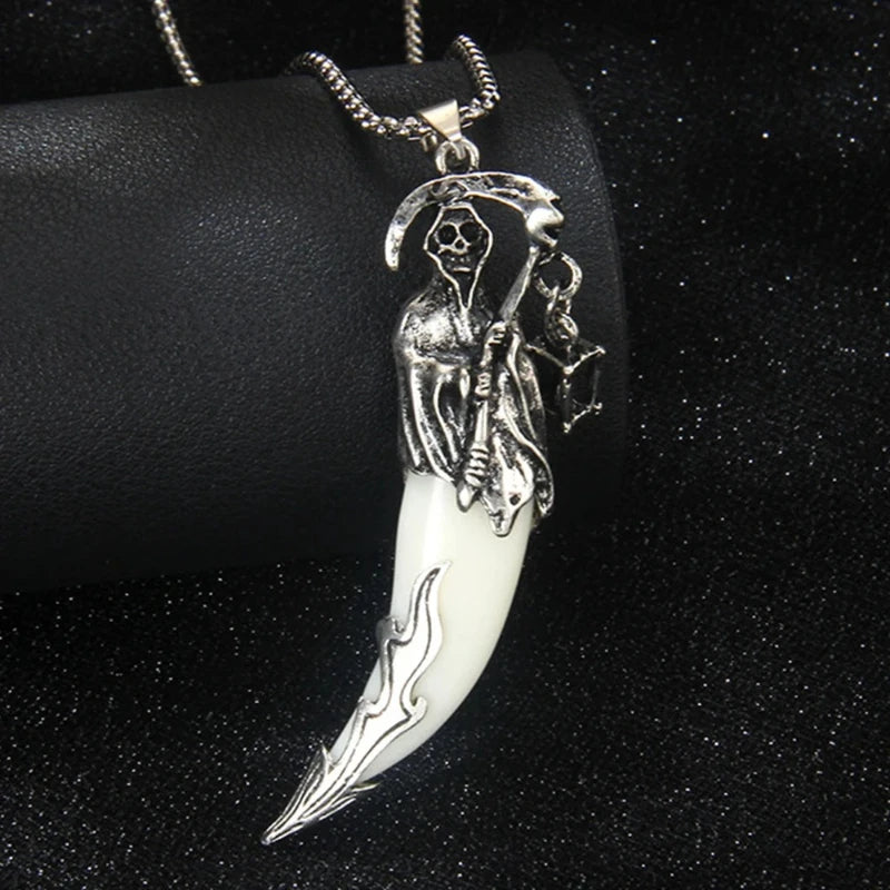 1pcs Creative Men's Necklace Pendant Horror Theme Skeleton Death Reaper Scythe Necklace Halloween Party Accessories