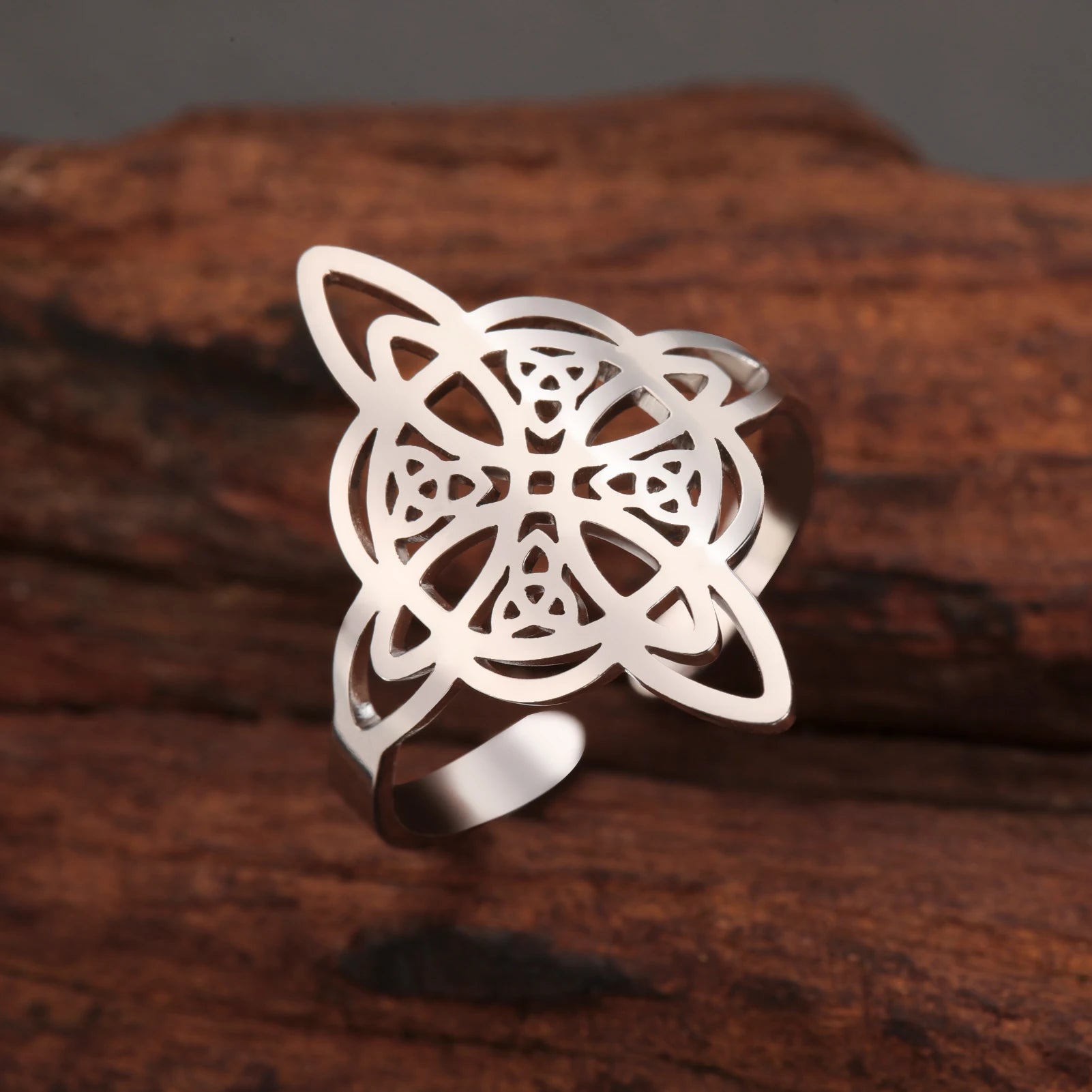 LIKGREAT Hollow Trinity Witch Knot Adjustable Ring for Women Men Stainless Steel Celtics Knot Amulet Couple Jewelry BirthdayGift